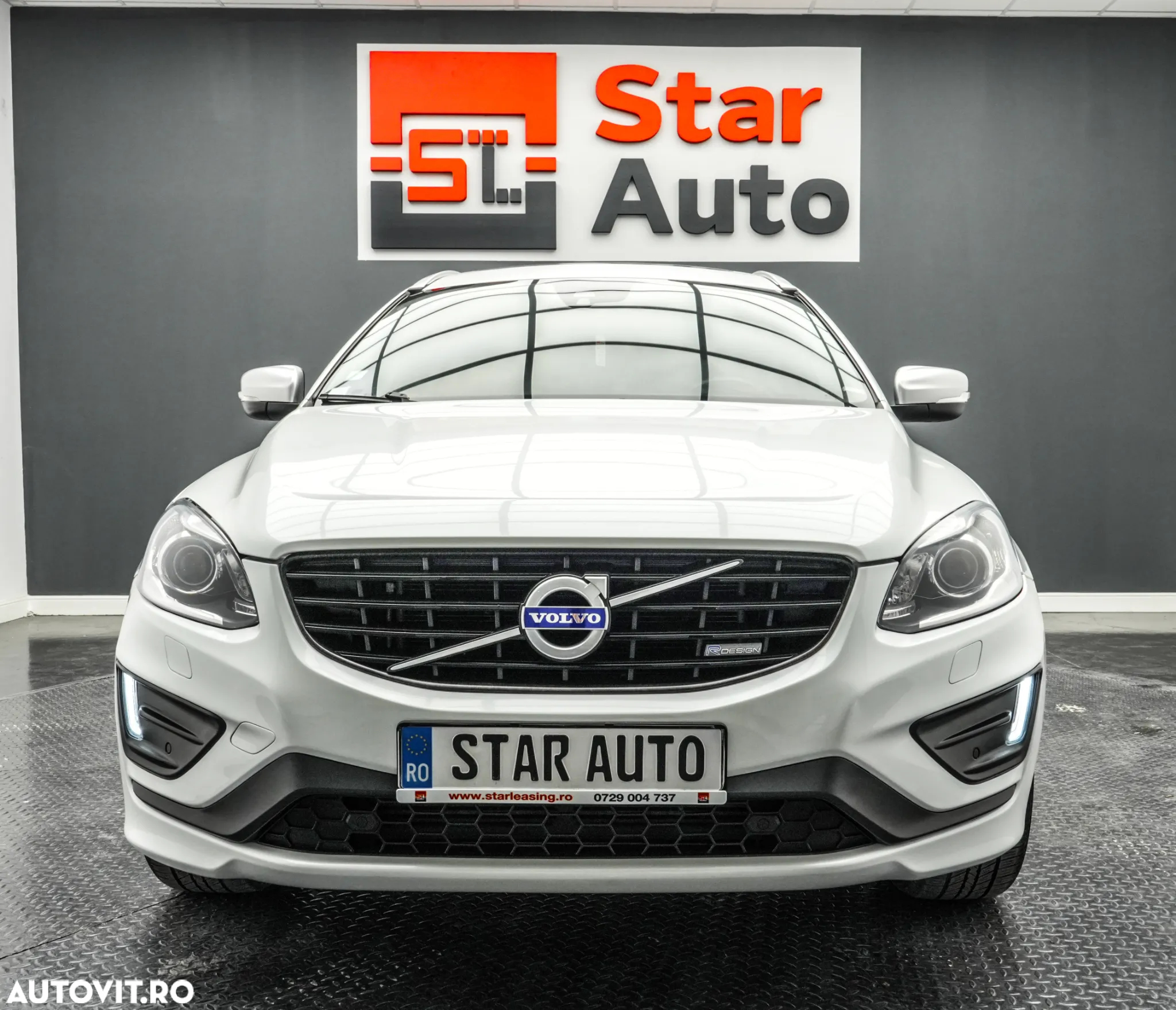 Volvo XC 60 D4AWD R-Design - 2