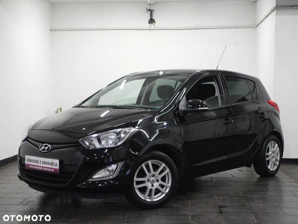 Hyundai i20 - 12