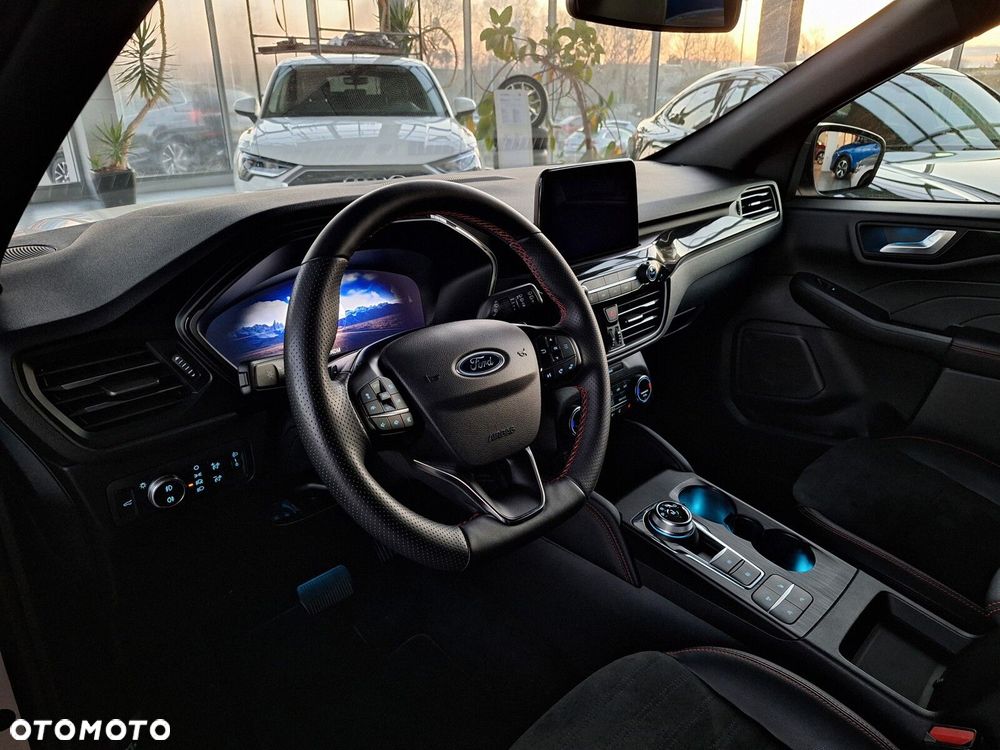 Ford Kuga 2.0 EcoBlue AWD ST-Line X - 19