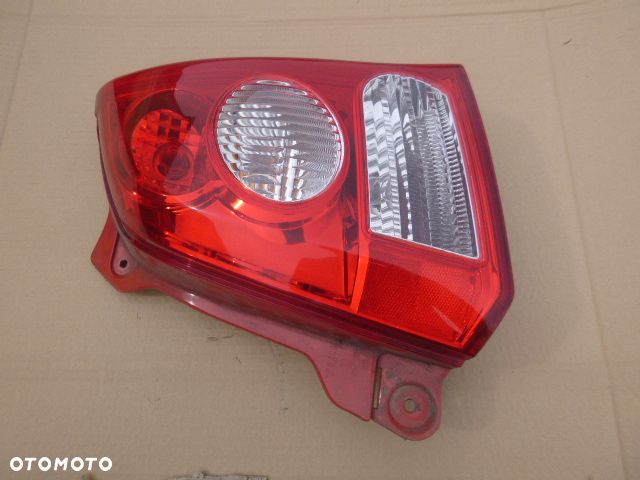 LAMPA PRAWY TYŁ PRAWA TYLNA NISSAN PIXO 08- - 9