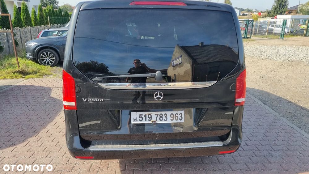 Mercedes-Benz Klasa V 250 d extralang 9G-TRONIC Special Edition Avantgarde - 14