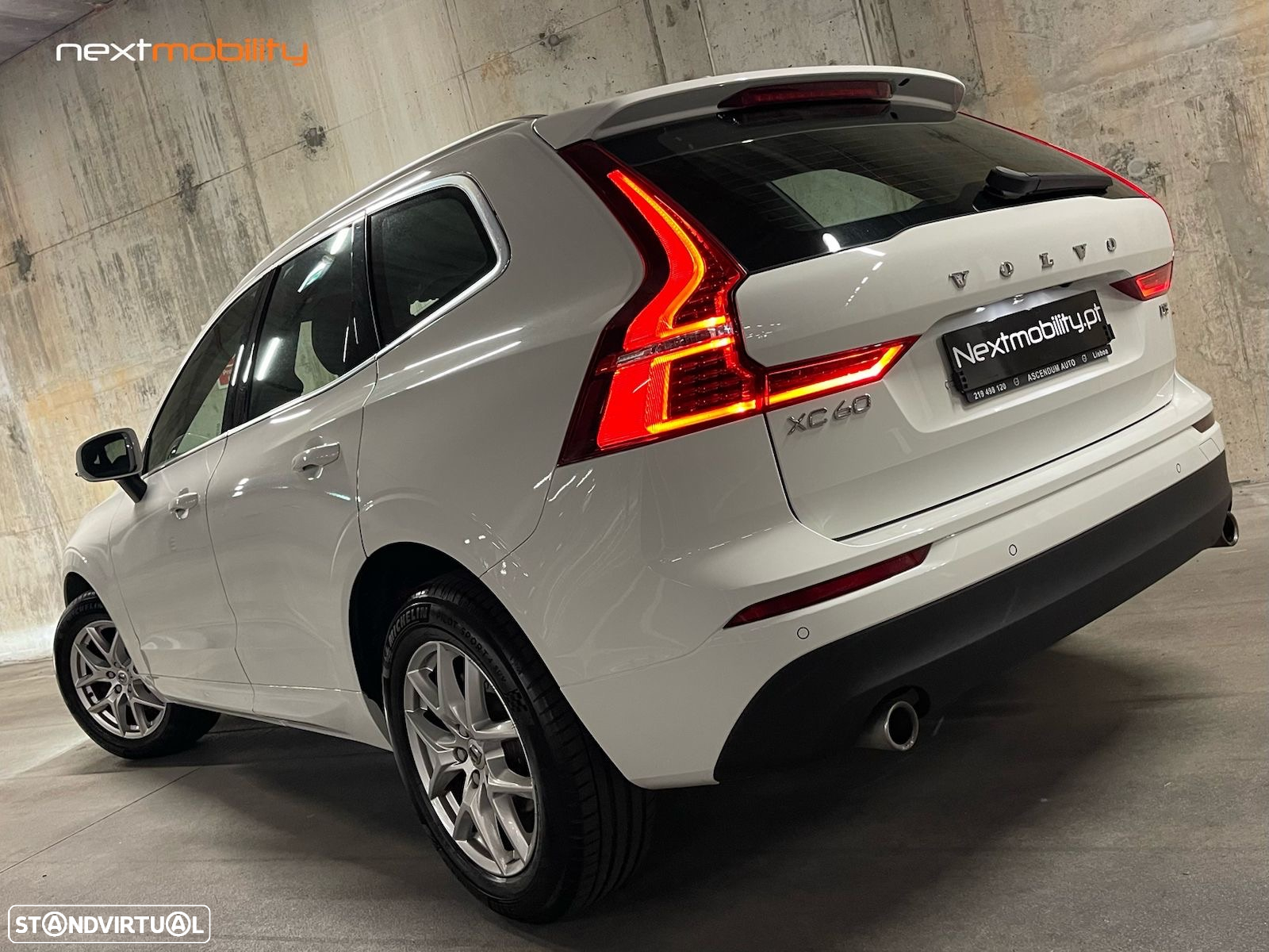 Volvo XC 60 2.0 D3 Momentum Plus - 4