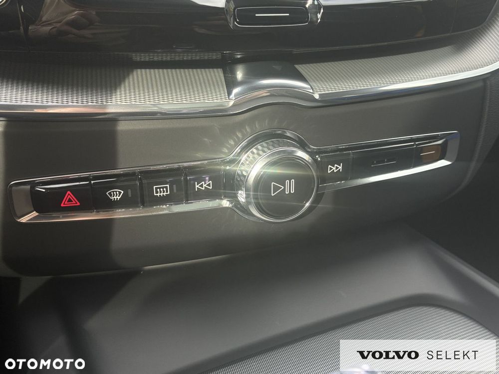 Volvo XC 60 - 22