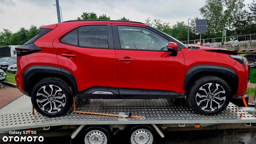 Toyota Yaris Cross Hybrid 1.5 Comfort - 13