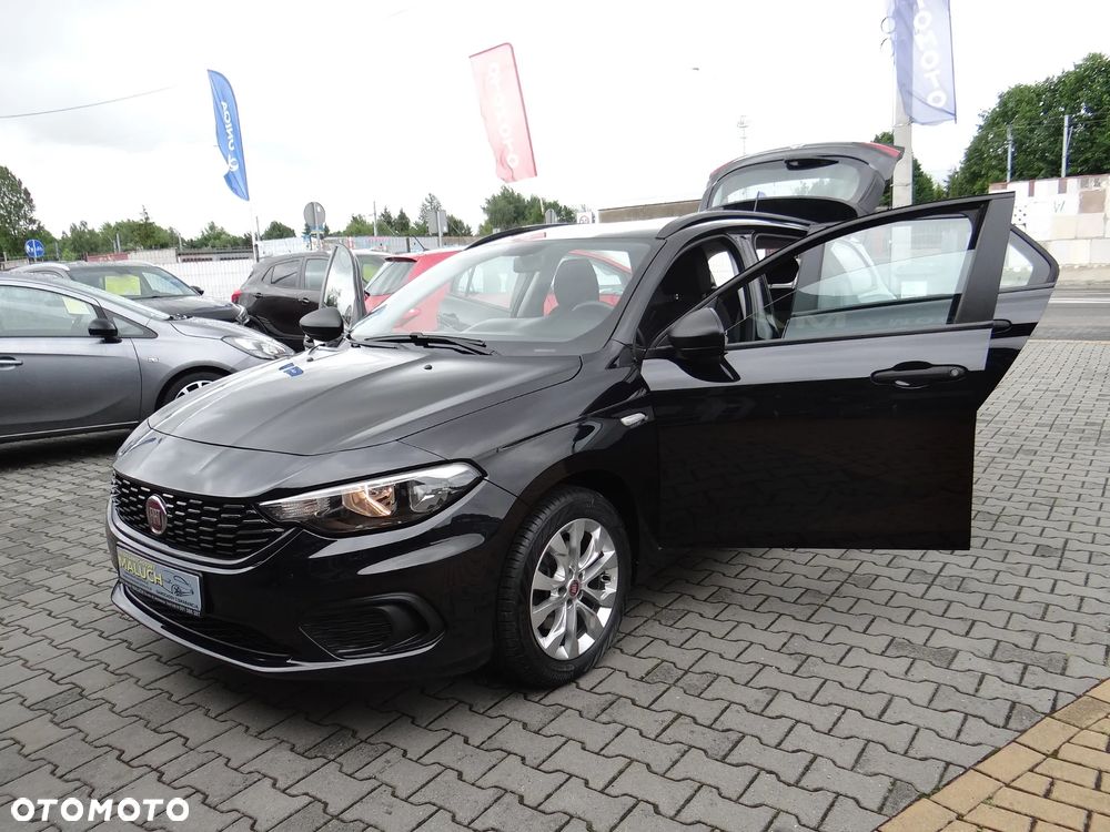 Fiat Tipo 1.4 16v Lounge EU6d - 11
