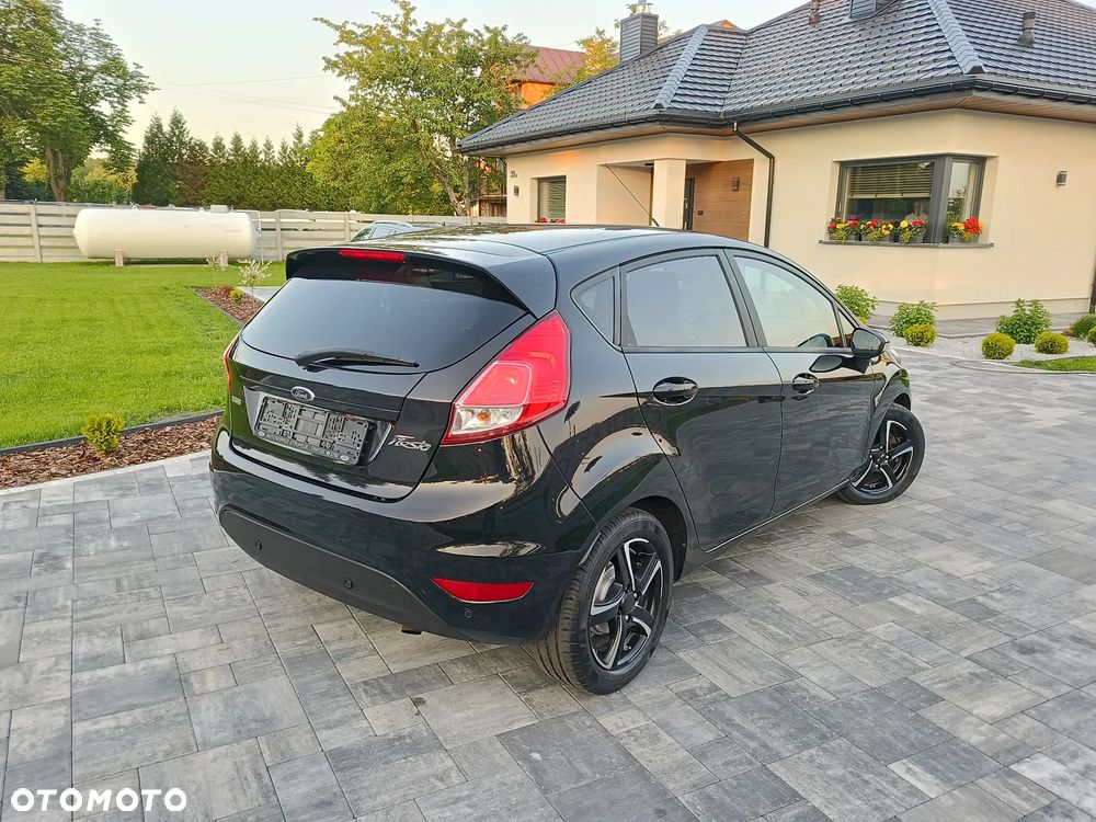 Ford Fiesta 1.4 Champions Edition - 5
