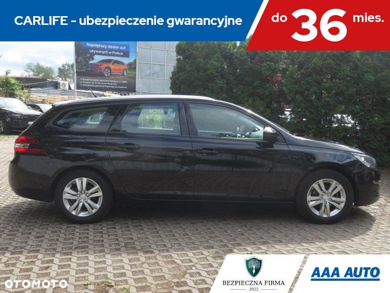 Peugeot 308 - 8
