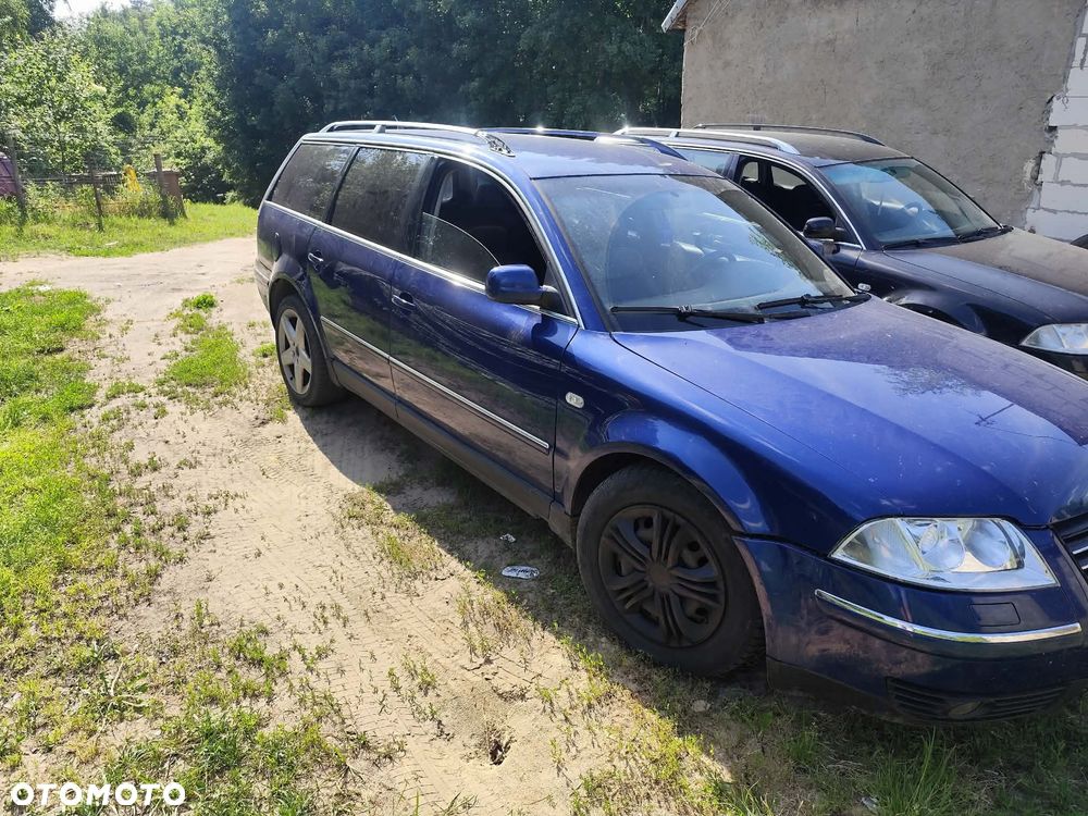 Volkswagen Passat 1.9 TDI Highline - 3