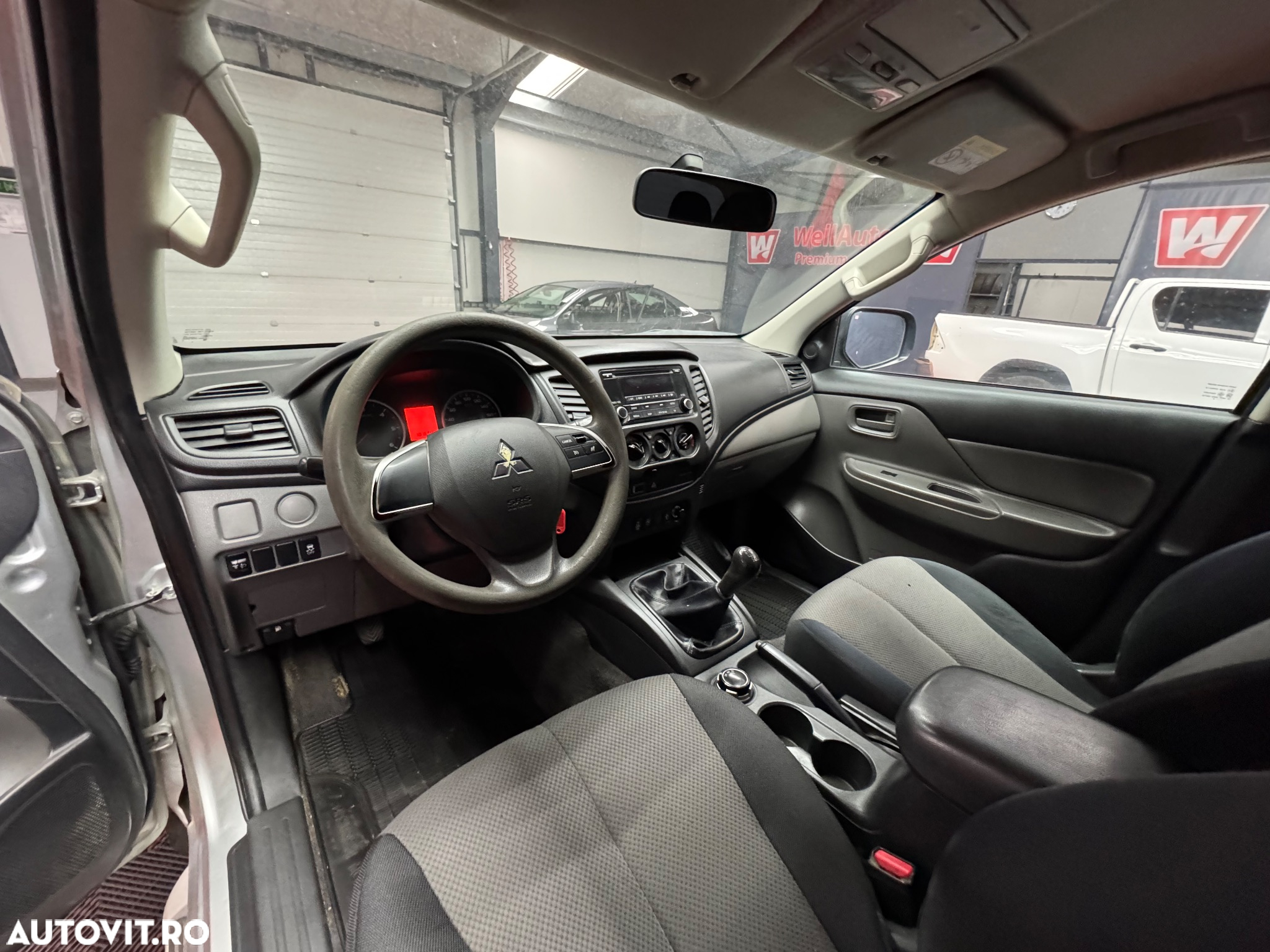 Mitsubishi L200 - 11