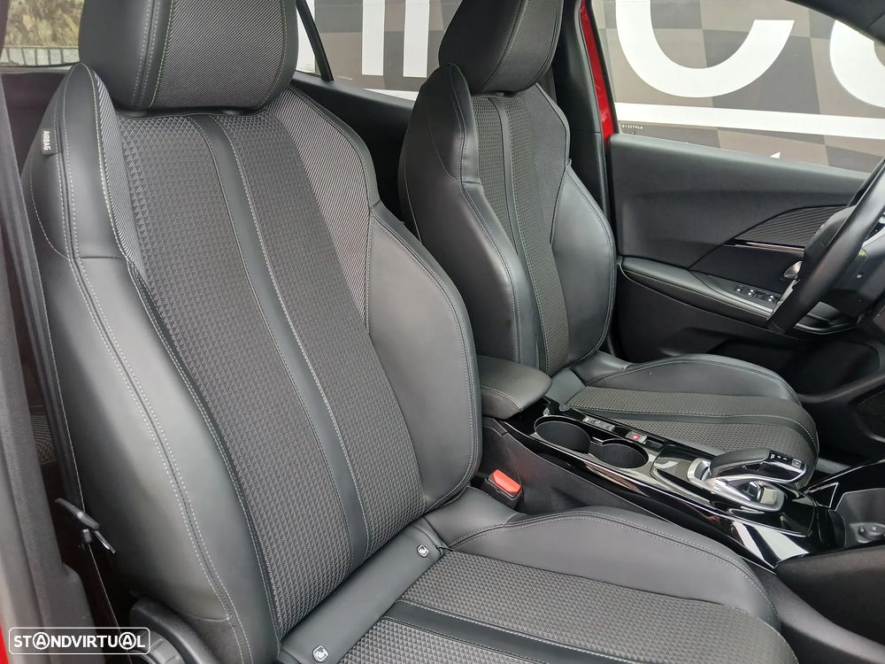 Peugeot e-2008 GT - 19