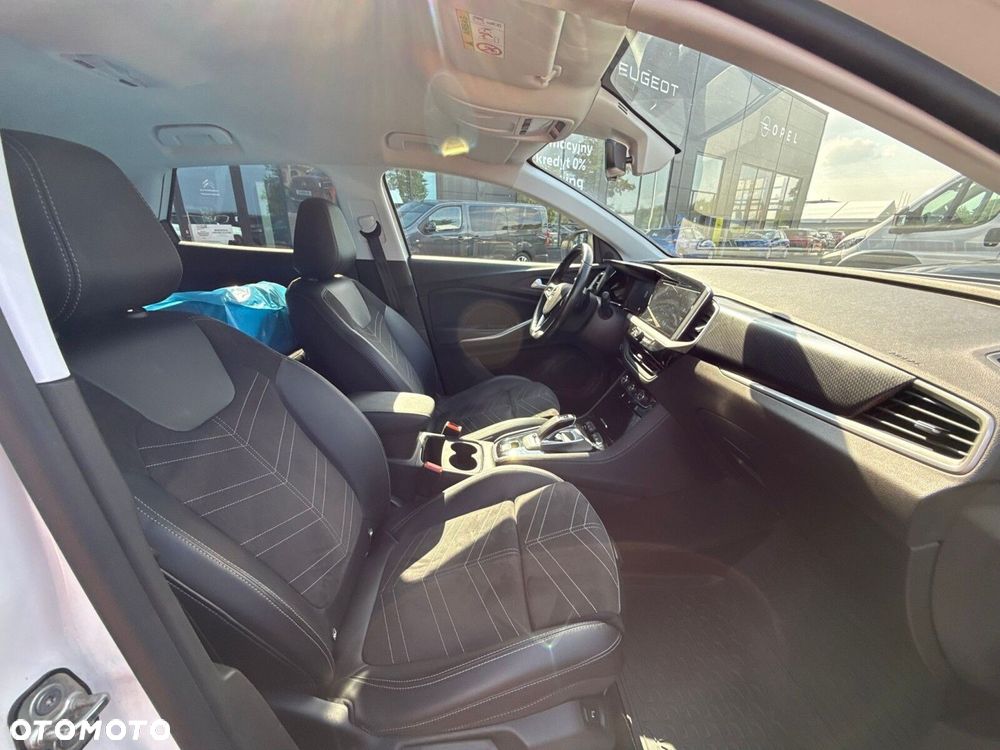 Opel Grandland - 25