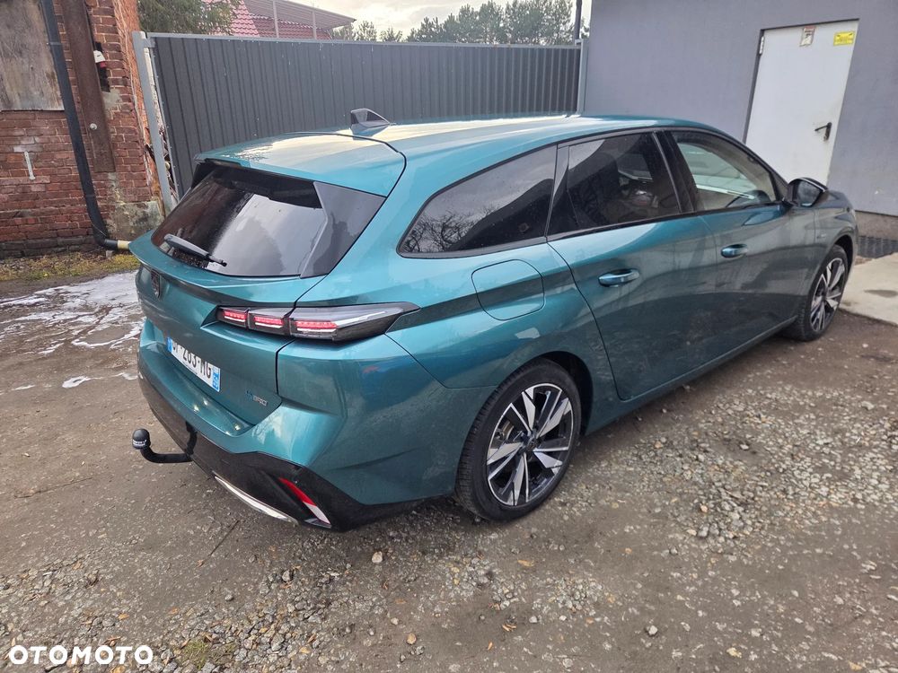 Peugeot 308 1.6 Hybrid PHEV Allure Pack EAT8 - 6
