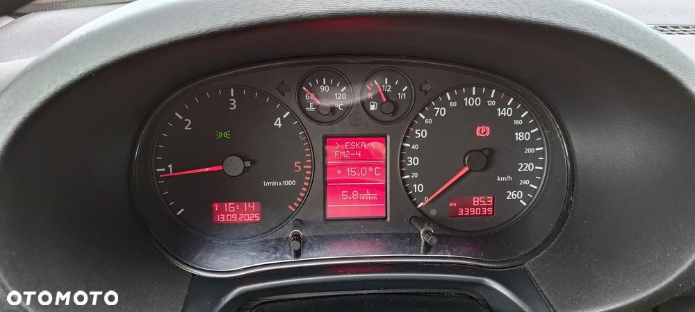 Audi A3 3-drzwiowe 1.9 TDI Attraction - 12