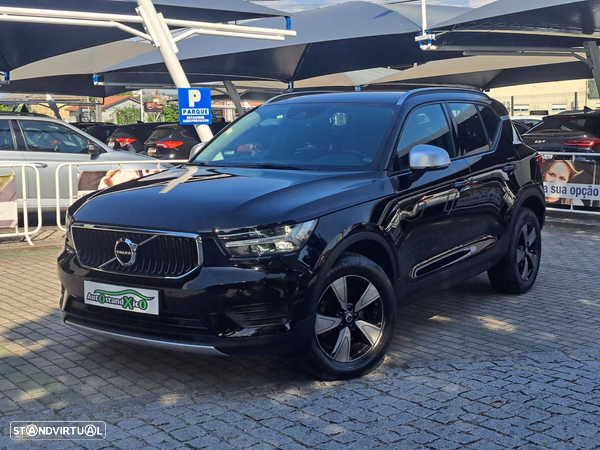 Volvo XC 40 1.5 T2 Momentum Core