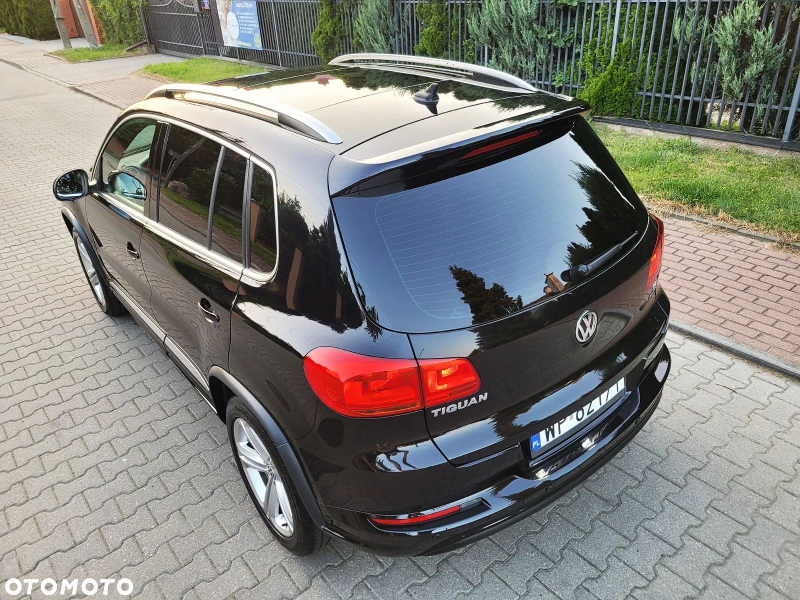 Volkswagen Tiguan 2.0 TDI DPF BlueMotion Technology Sport & Style - 13