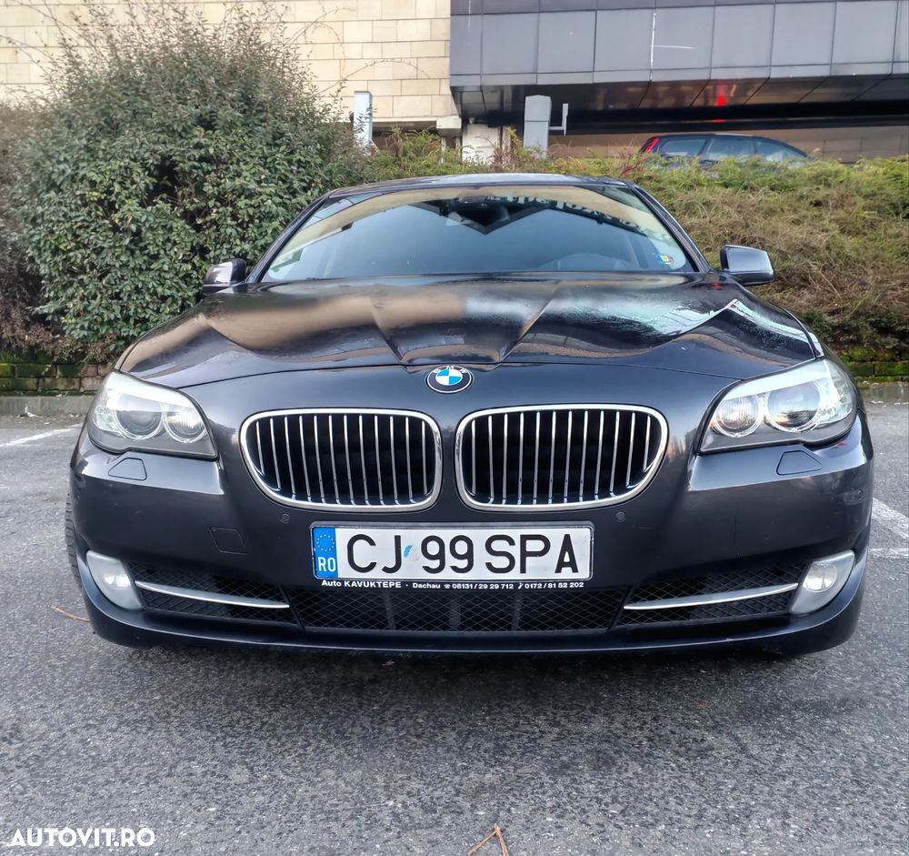 BMW Seria 5 520d Aut. - 8