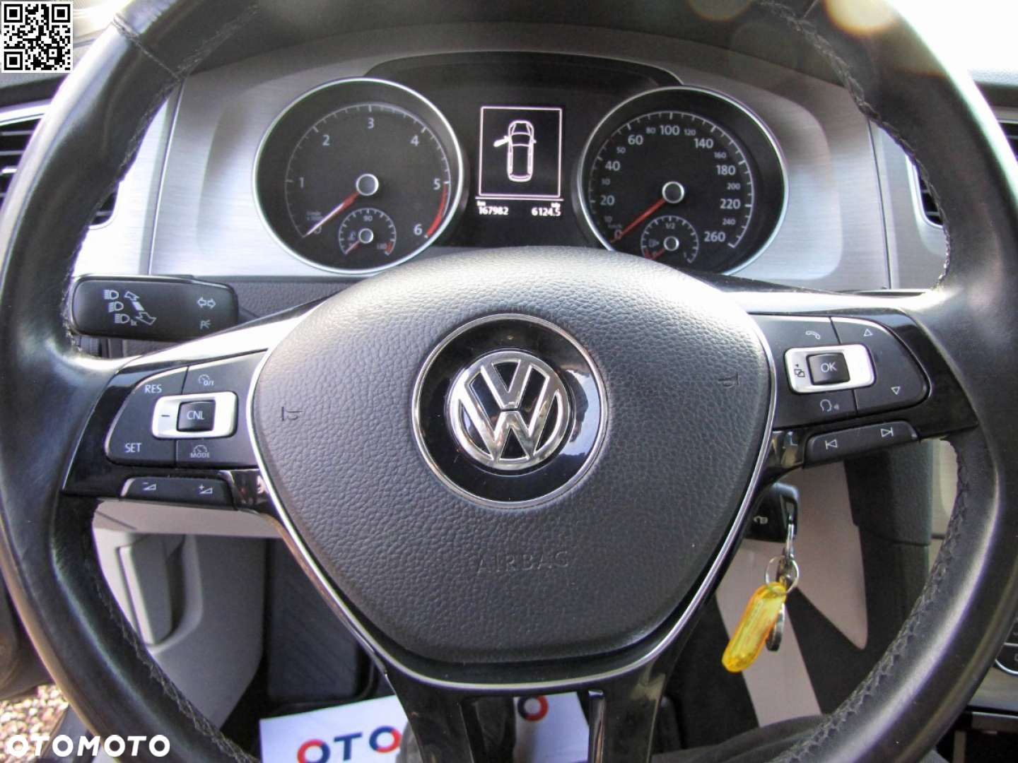 Volkswagen Golf - 15