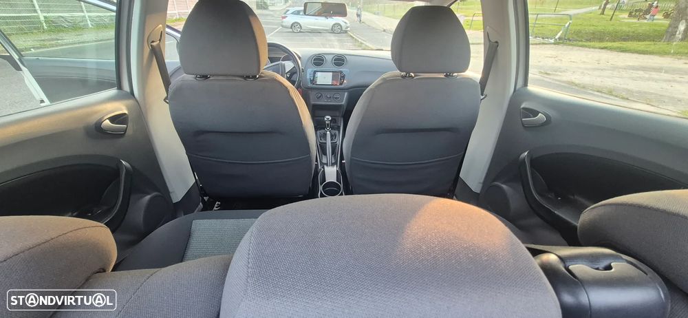 SEAT Ibiza 1.2 12V Reference - 17