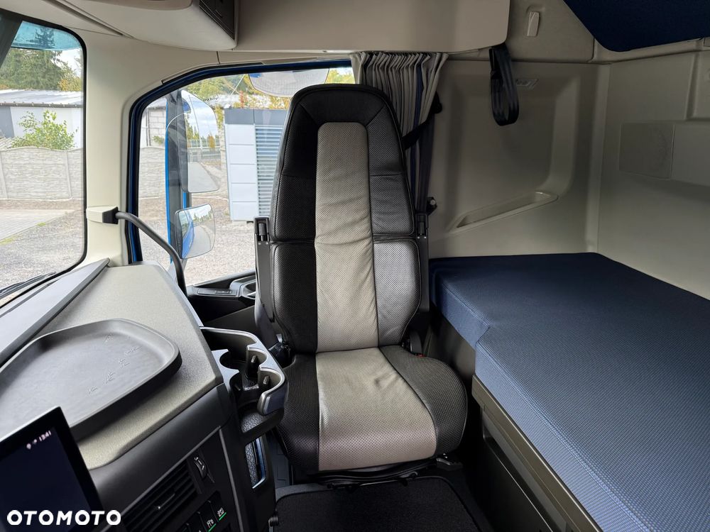 Volvo FH 500/EURO6/MEGA/SKÓRY/NAVI/FULL LED/KLIMA P. - 30