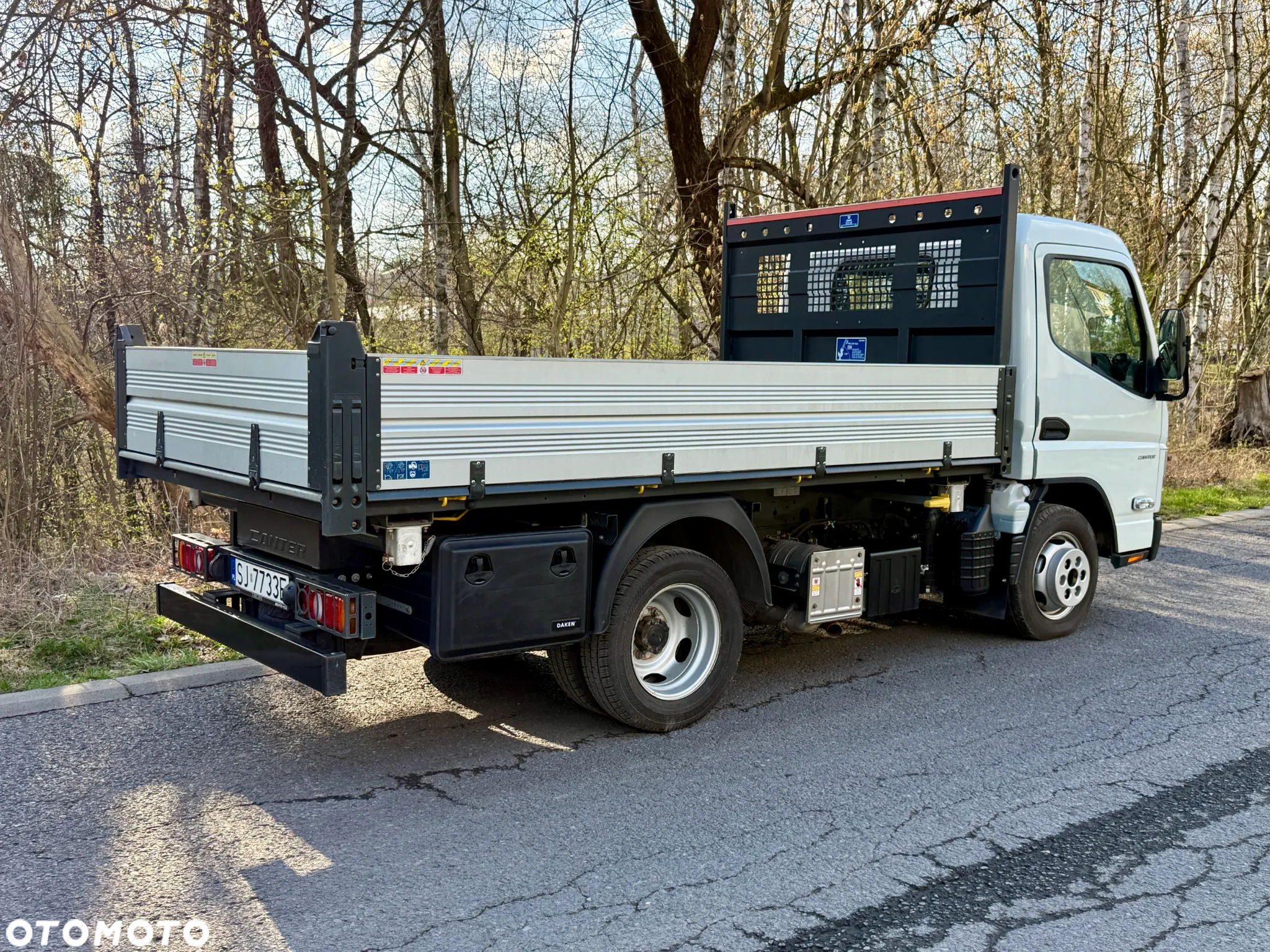 Mitsubishi CANTER - 6