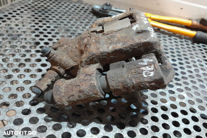 Etrier fata dreapta Fiat Panda 2 [2003 - 2011] Hatchback 5-usi 1.2 MT - 3