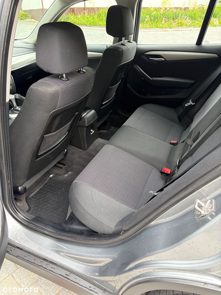 BMW X1 sDrive18d - 6