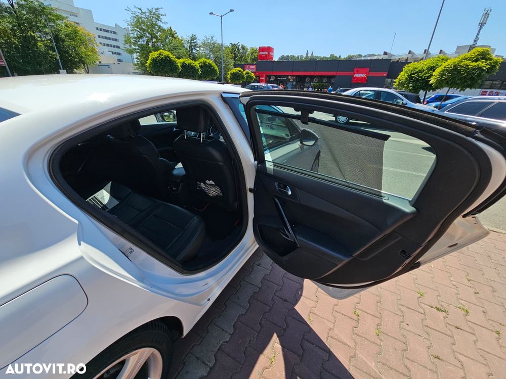 Peugeot 508 Hybrid4 Allure - 11