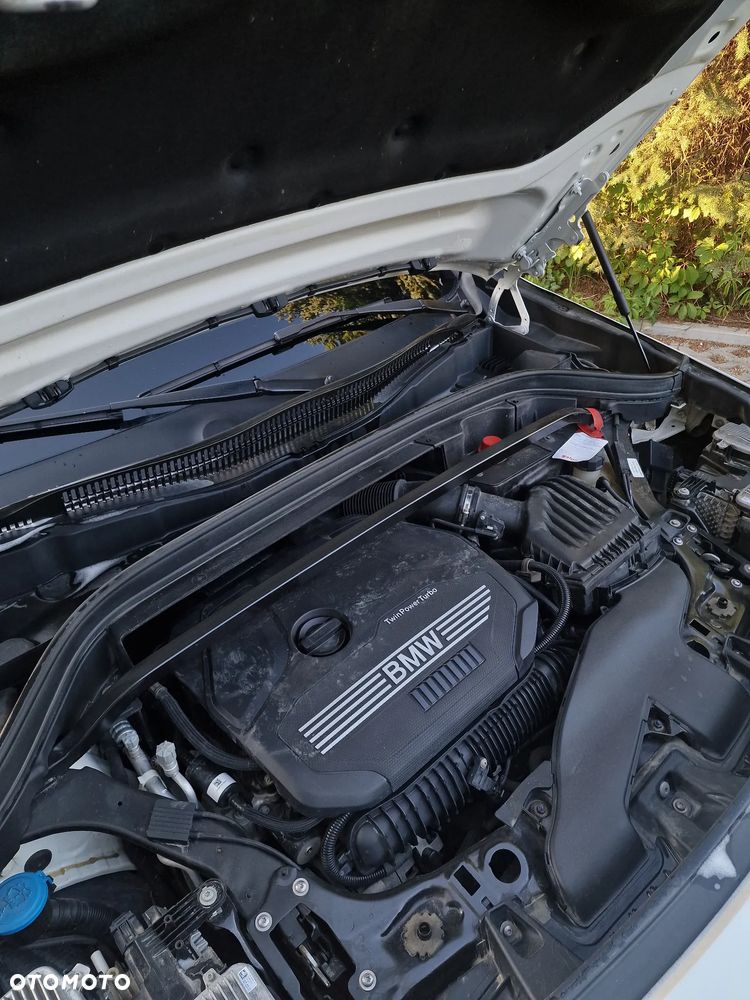 BMW X2 xDrive20i Advantage Plus - 16