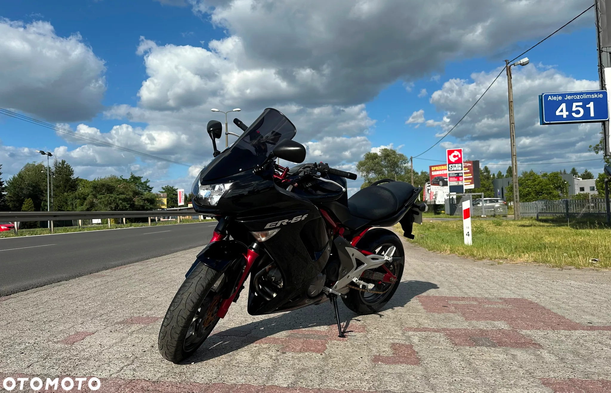 Kawasaki ER - 5