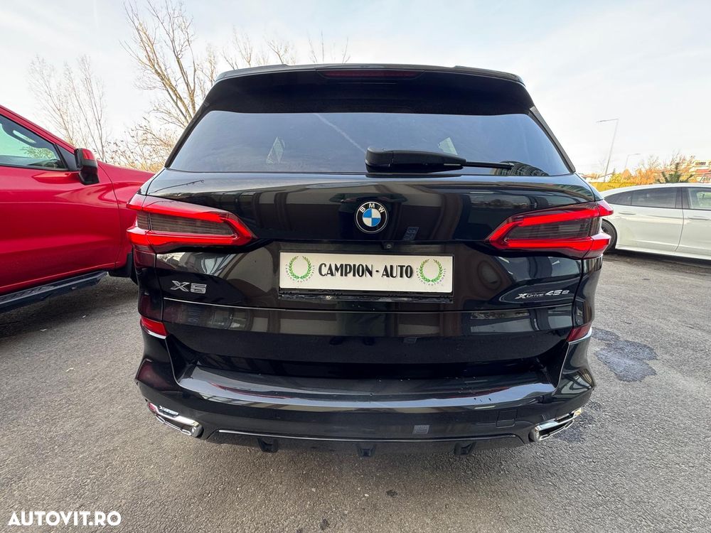 BMW X5 xDrive45e - 8