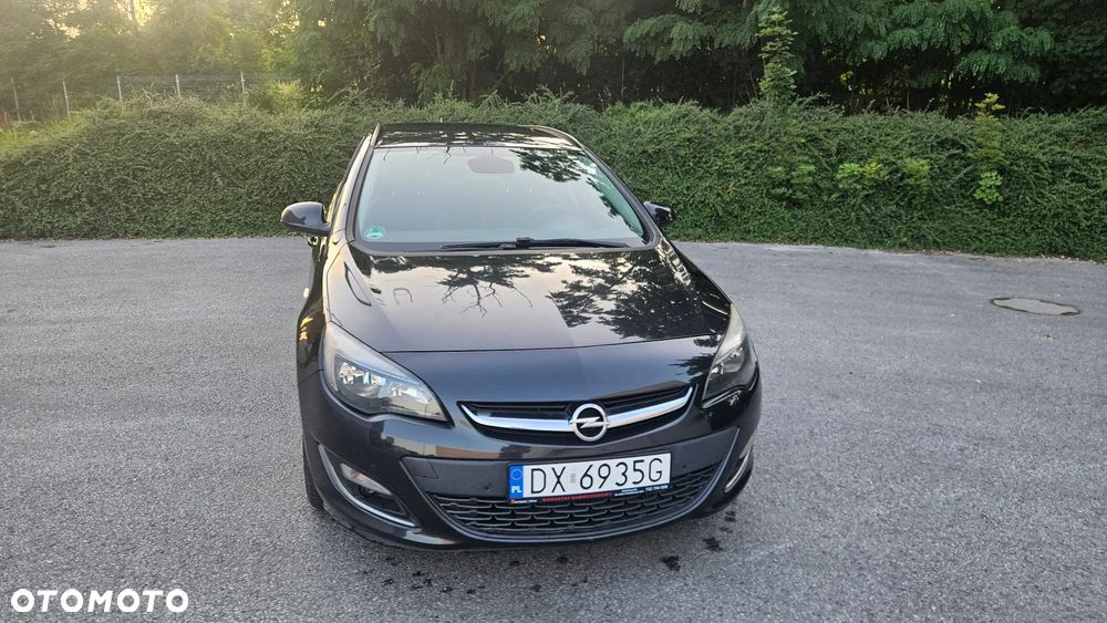 Opel Astra 1.4 Turbo Automatik 150 Jahre - 5