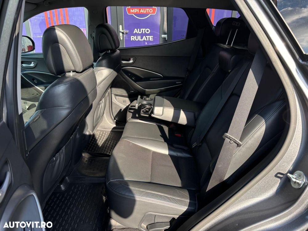 Hyundai Santa Fe - 36