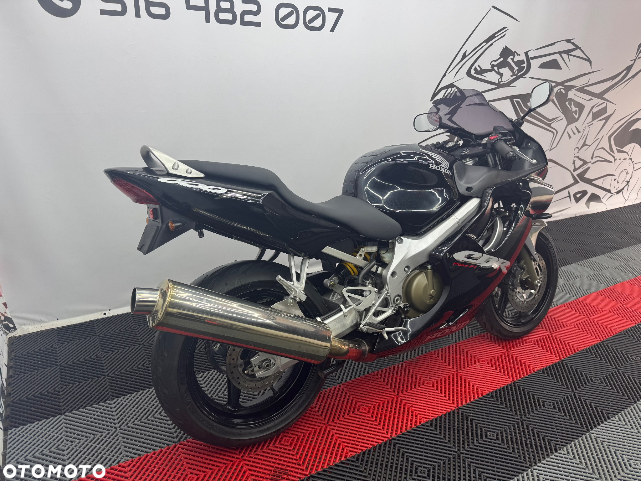 Honda CBR - 2