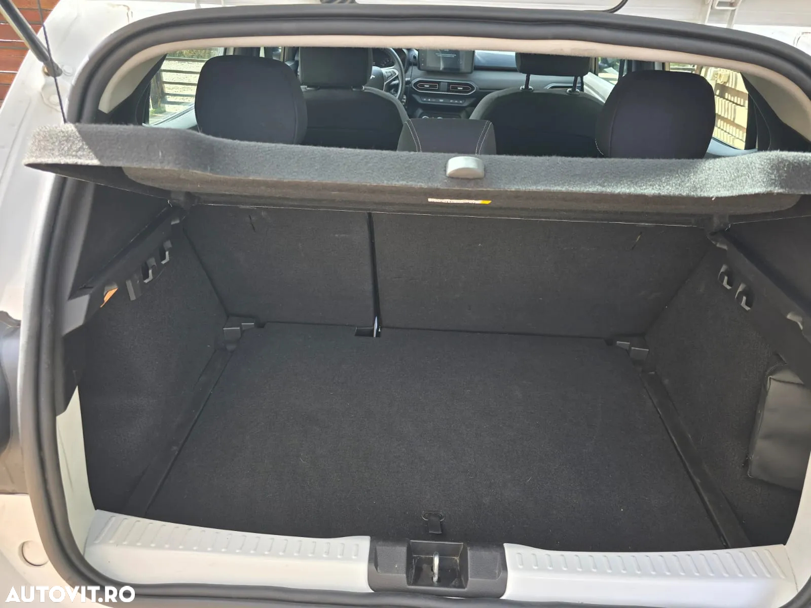 Dacia Sandero Stepway ECO-G 100 MT6 Extreme - 11