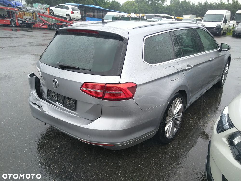 Volkswagen Passat 2.0 TDI SCR (BlueMotion Technology) DSG Highline - 6