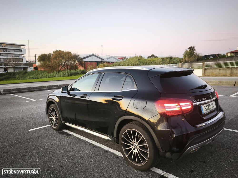 Mercedes-Benz GLA 220 d 4Matic 7G-DCT AMG Line - 7