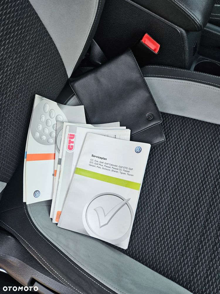 Volkswagen Scirocco - 35