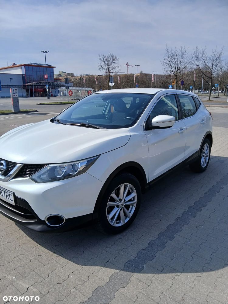 Nissan Qashqai - 2