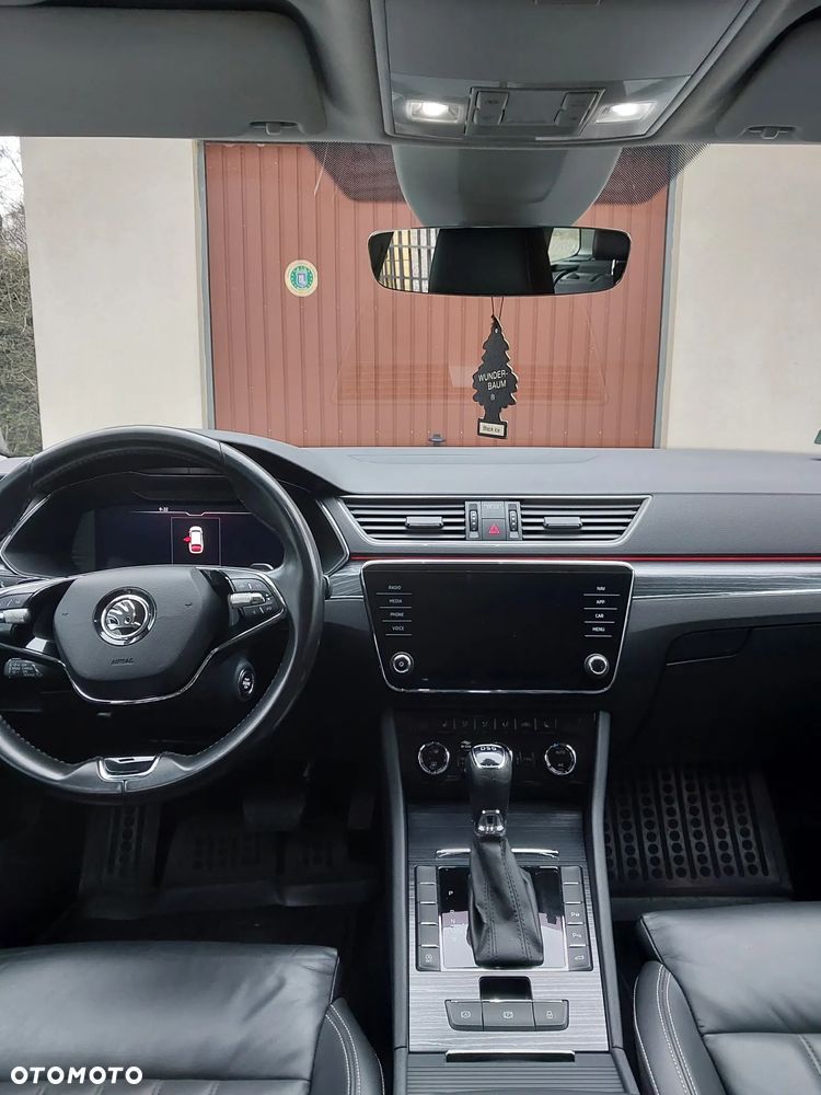 Skoda Superb 2.0 TDI Style DSG7 - 9