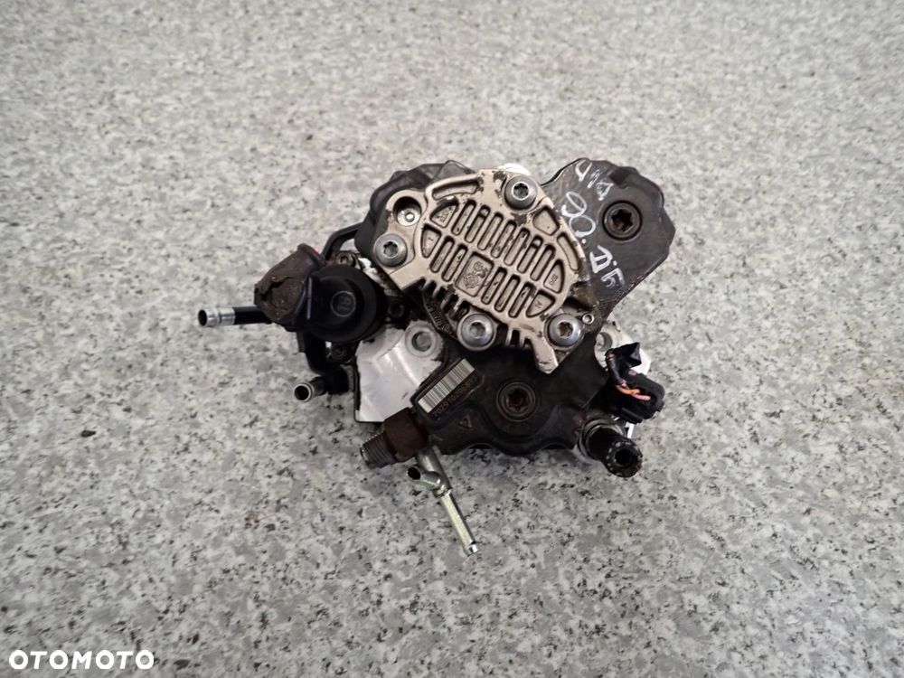 TOYOTA YARIS II 06-09 1.4 D4D POMPA WTRYSKOWA - 1