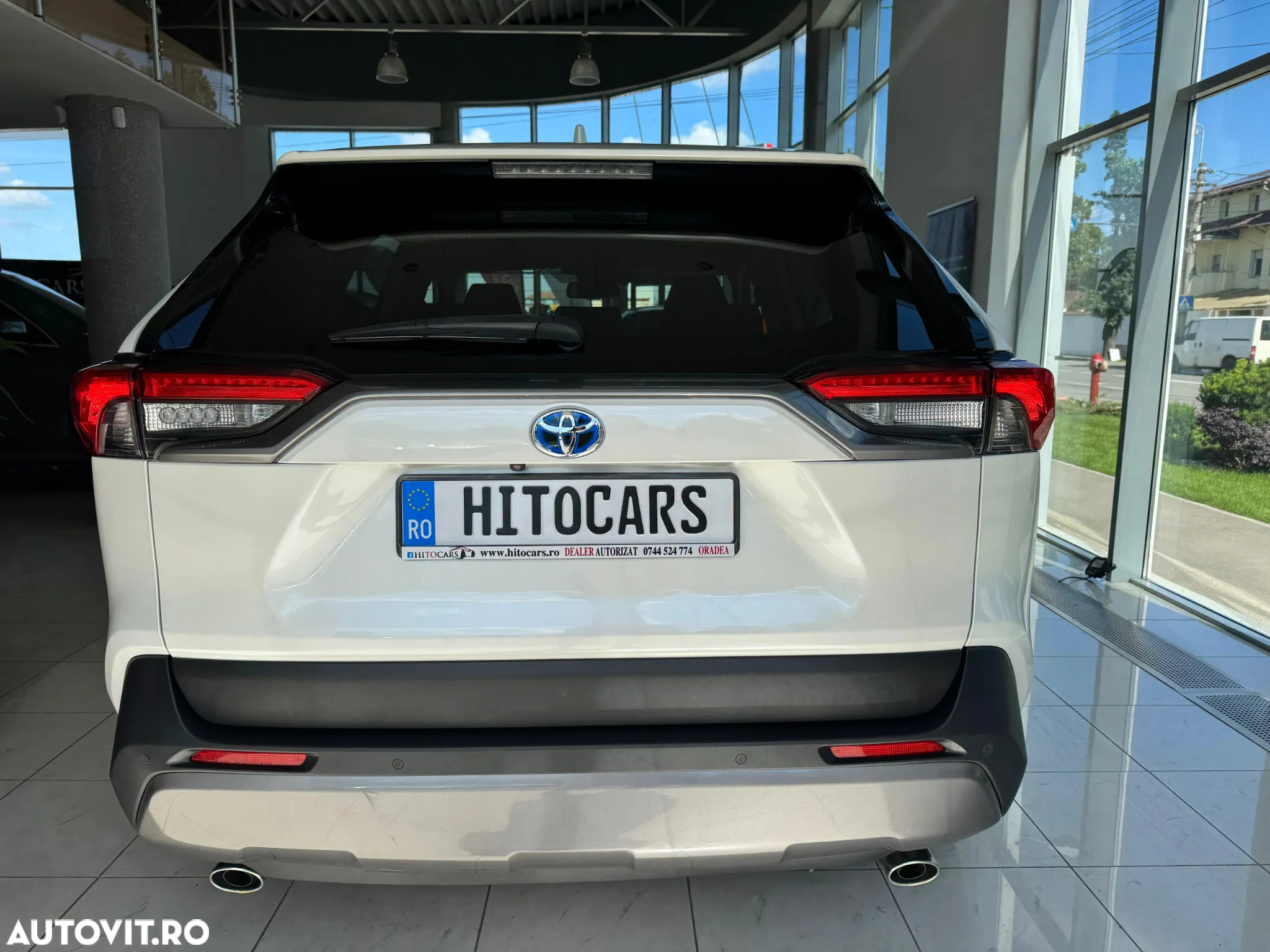 Toyota RAV4 - 5