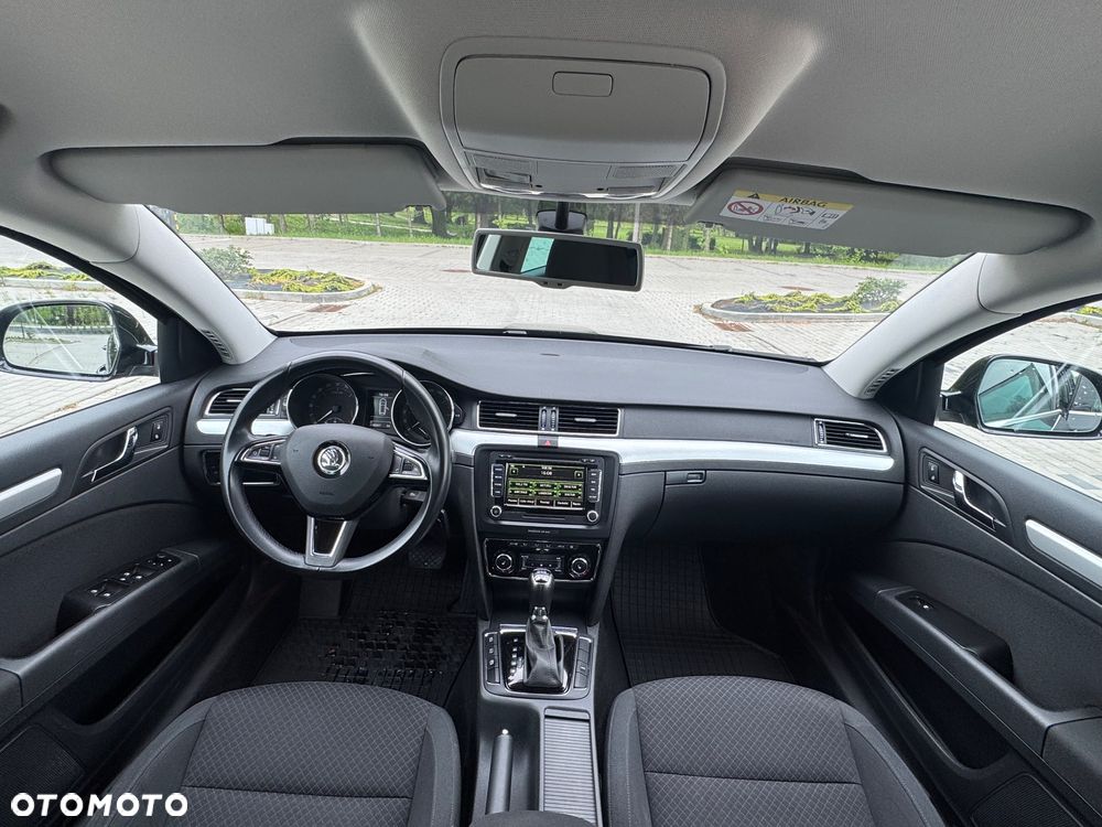 Skoda Superb 2.0 TDI Green tec 4x4 DSG Exclusive - 8