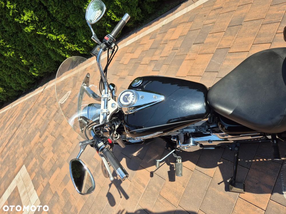 Yamaha Drag Star - 10