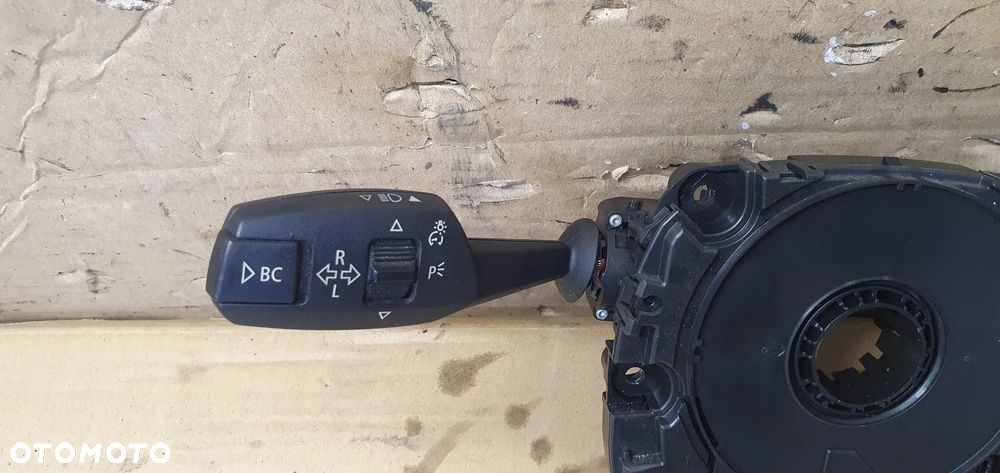 Przełącznik zespolony pająk manetki BMW 1 E87 9123031 - 2