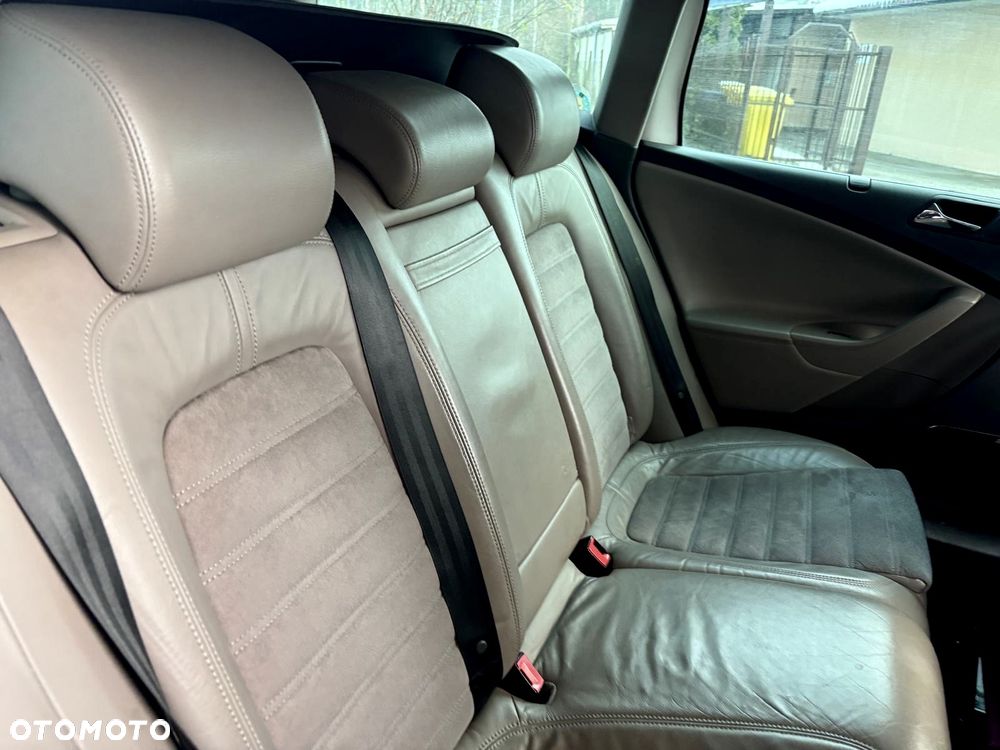 Volkswagen Passat ver-1-9-tdi-comfortline - 16