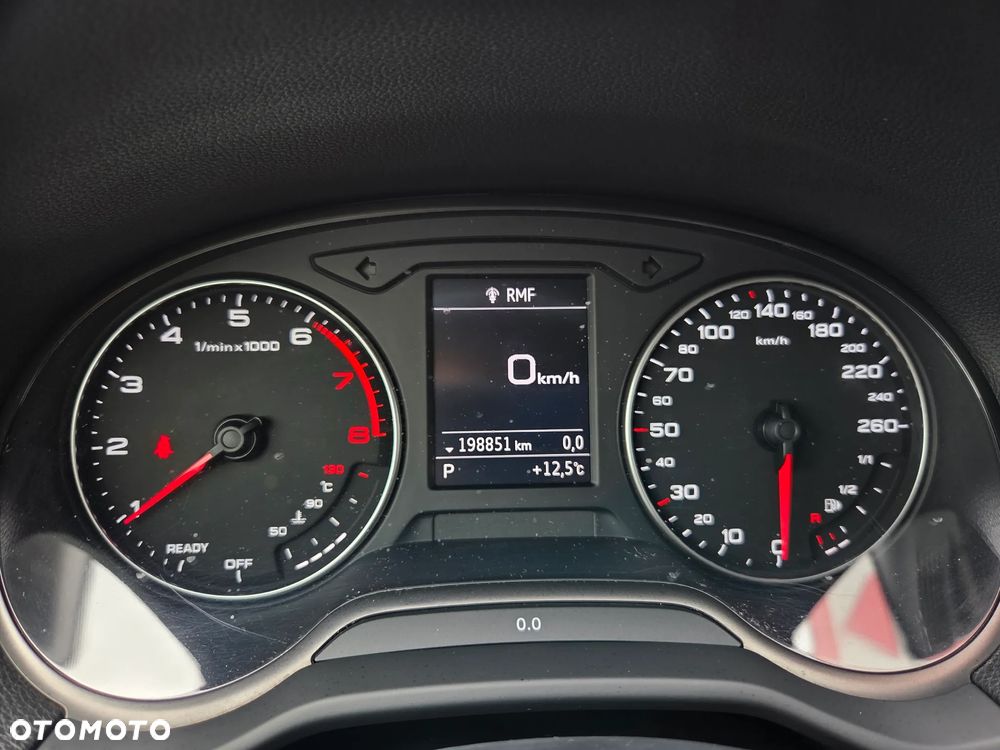 Audi Q2 35 TFSI S tronic design - 33