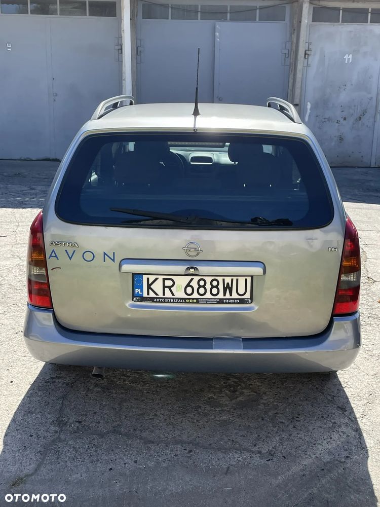 Opel Astra - 10