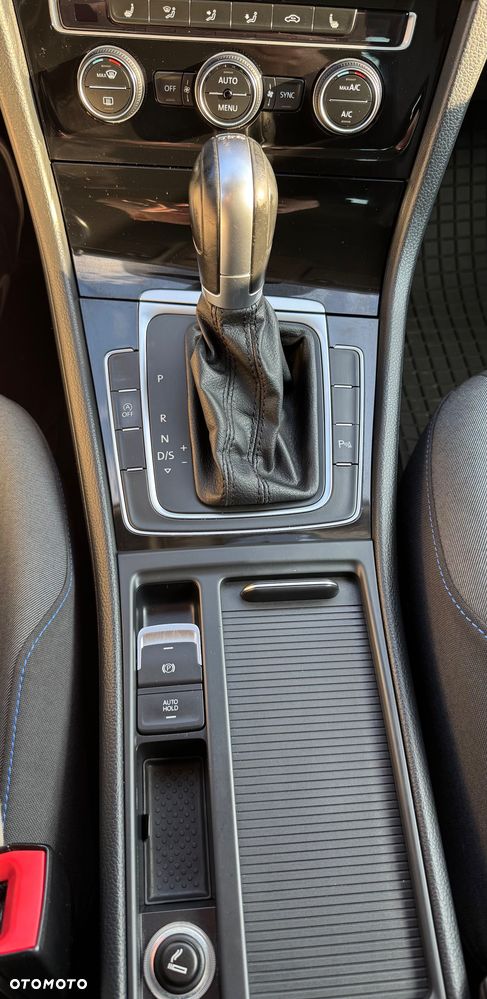 Volkswagen Golf 1.6 TDI BMT Highline DSG - 19