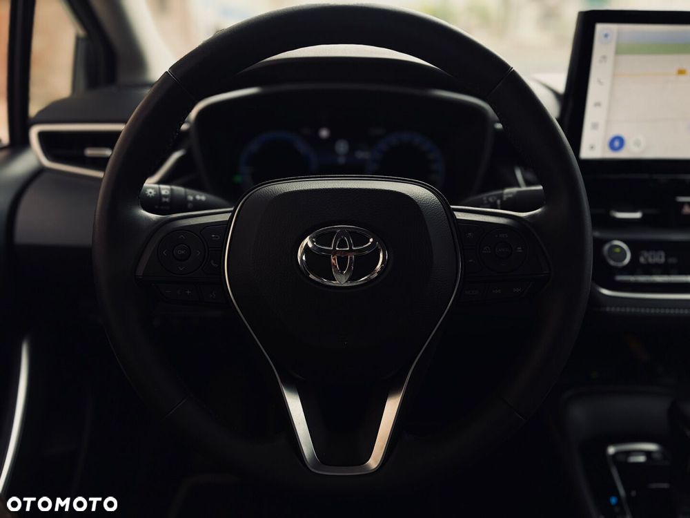Toyota Corolla 1.8 Hybrid Comfort - 24