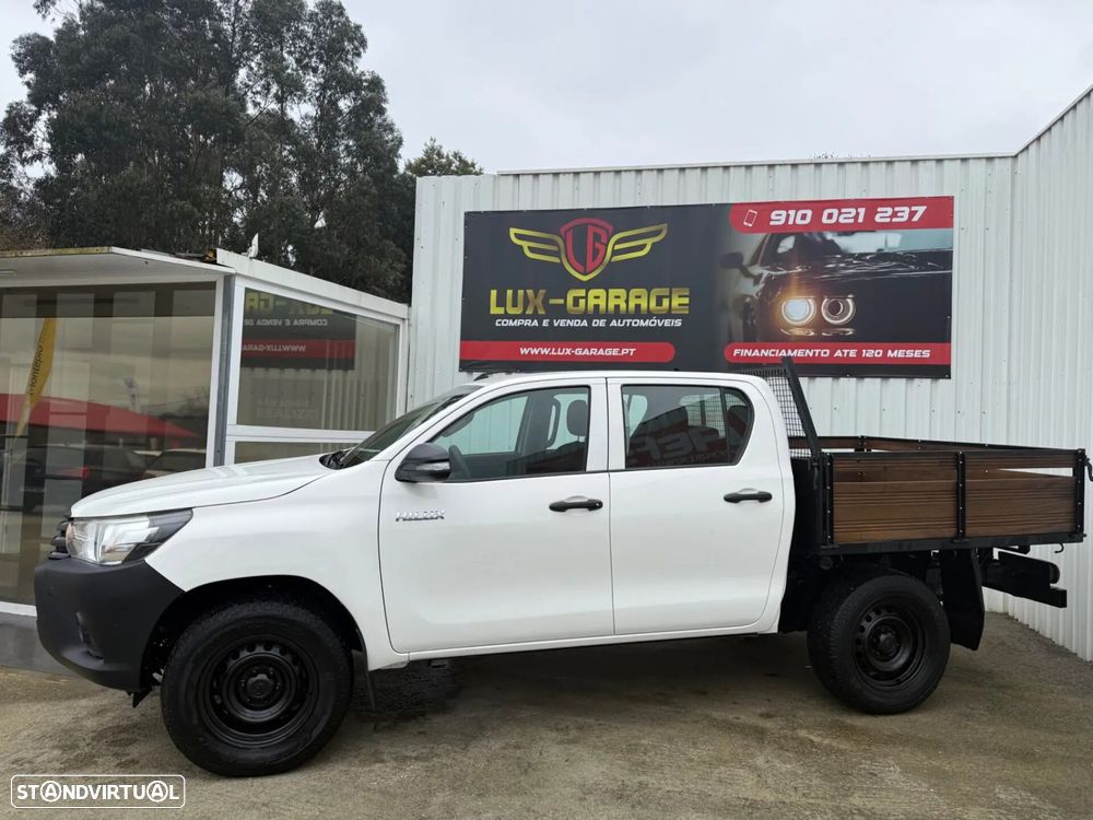 Toyota Hilux 2.4 D-4D 4WD CD CH - 9